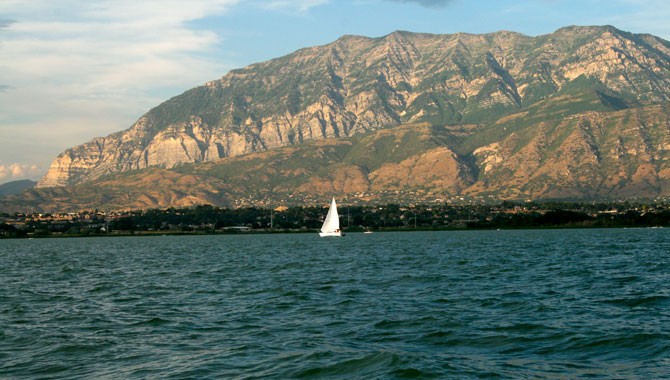 utah-lake-sailing.jpg